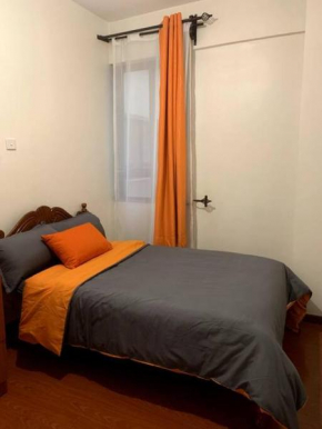 Waridi: Cosy and serene room with private bathroom